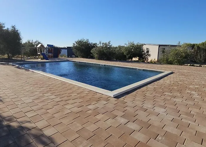 Kauai, Kamp Heron, Drage, Croatia *